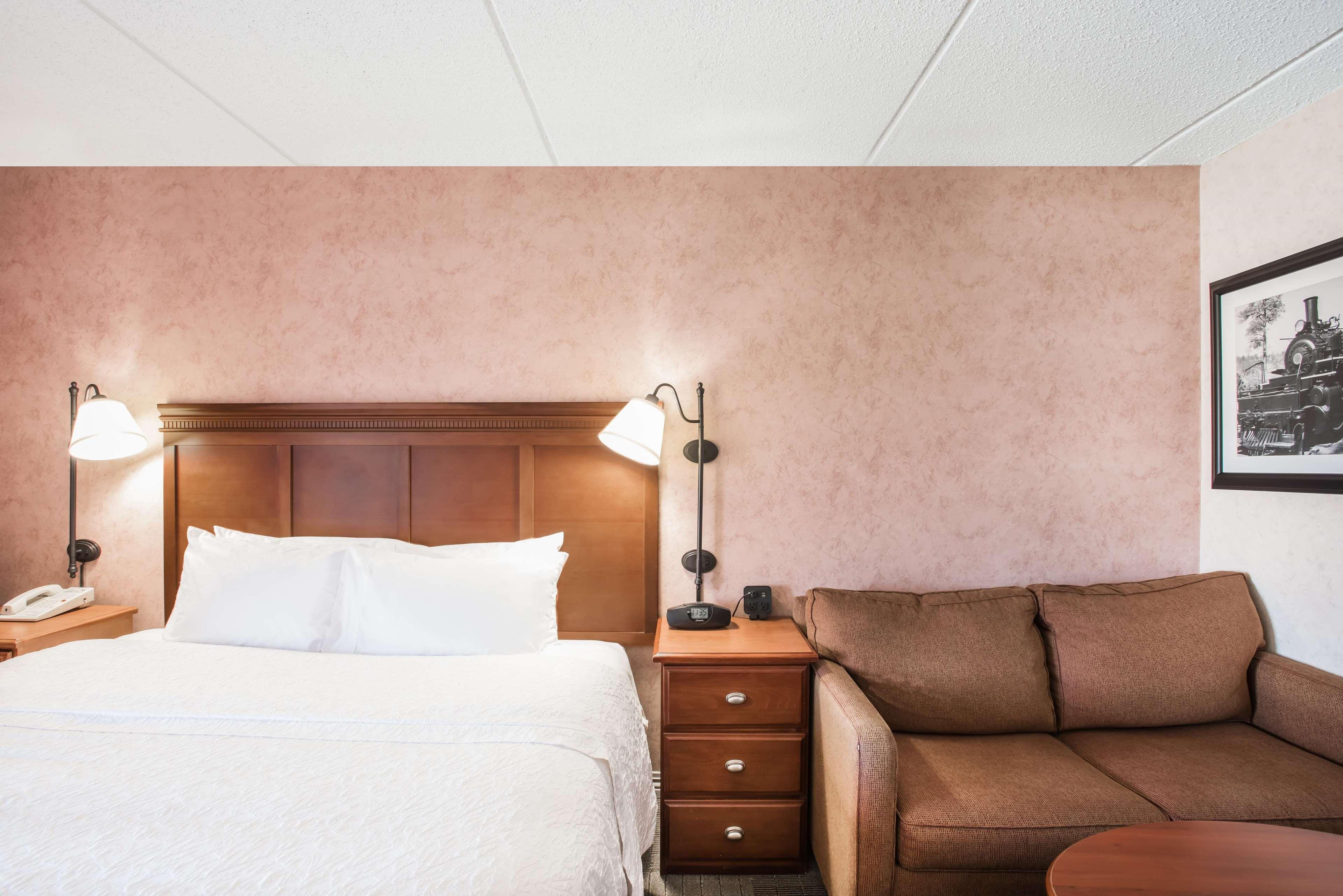 Hampton Inn West Springfield Exteriér fotografie