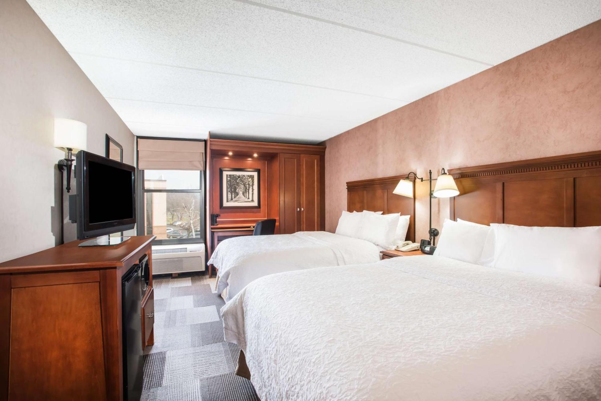 Hampton Inn West Springfield Exteriér fotografie