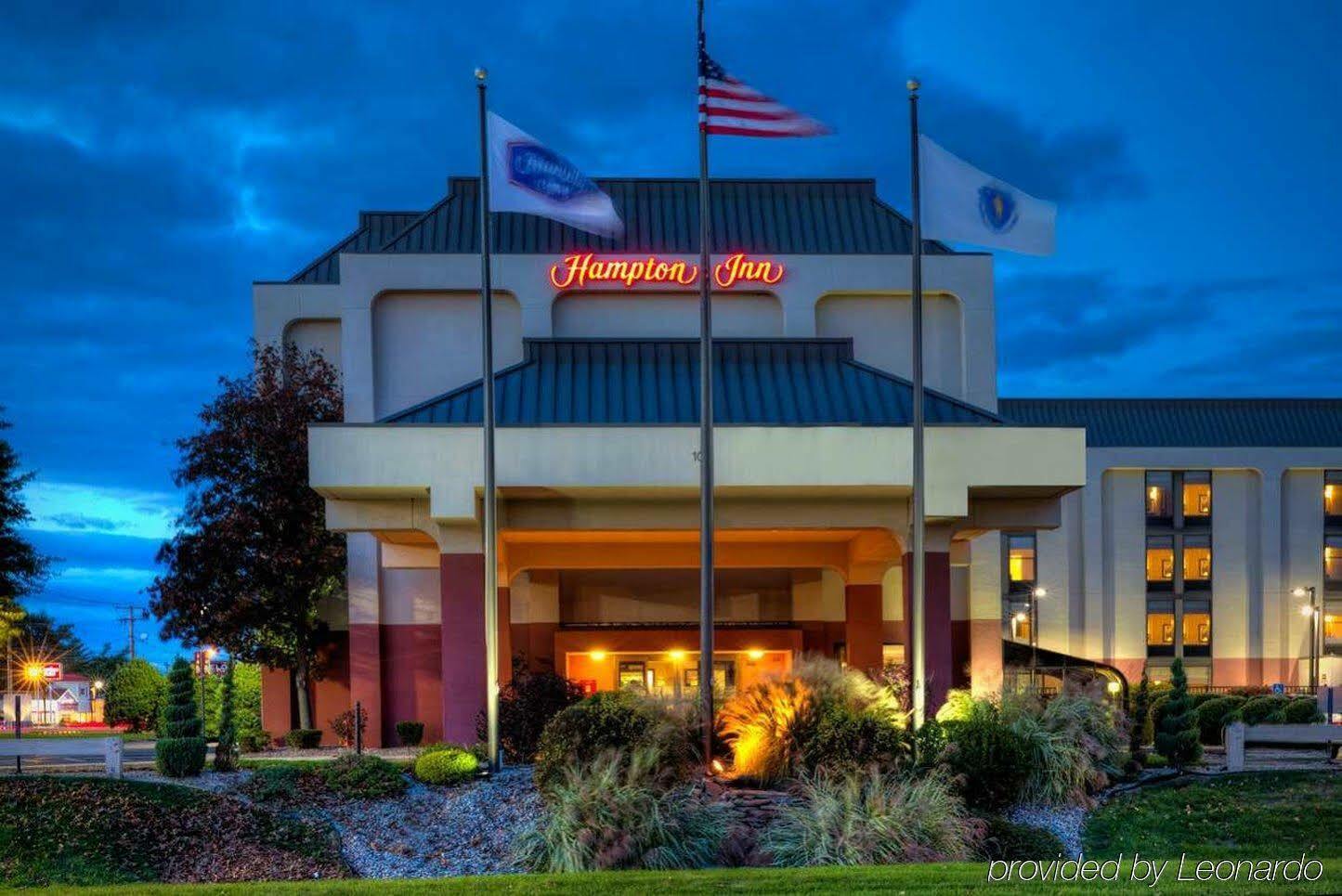 Hampton Inn West Springfield Exteriér fotografie